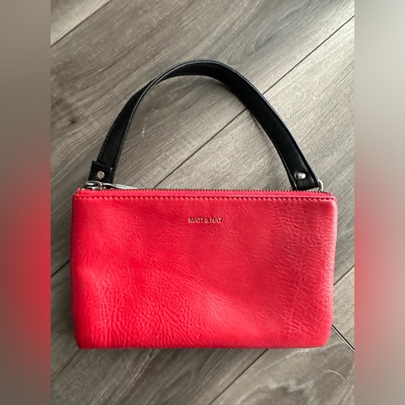 Matt & Nat Red and Black Clutch with Sleek Design - Picture 1 of 9